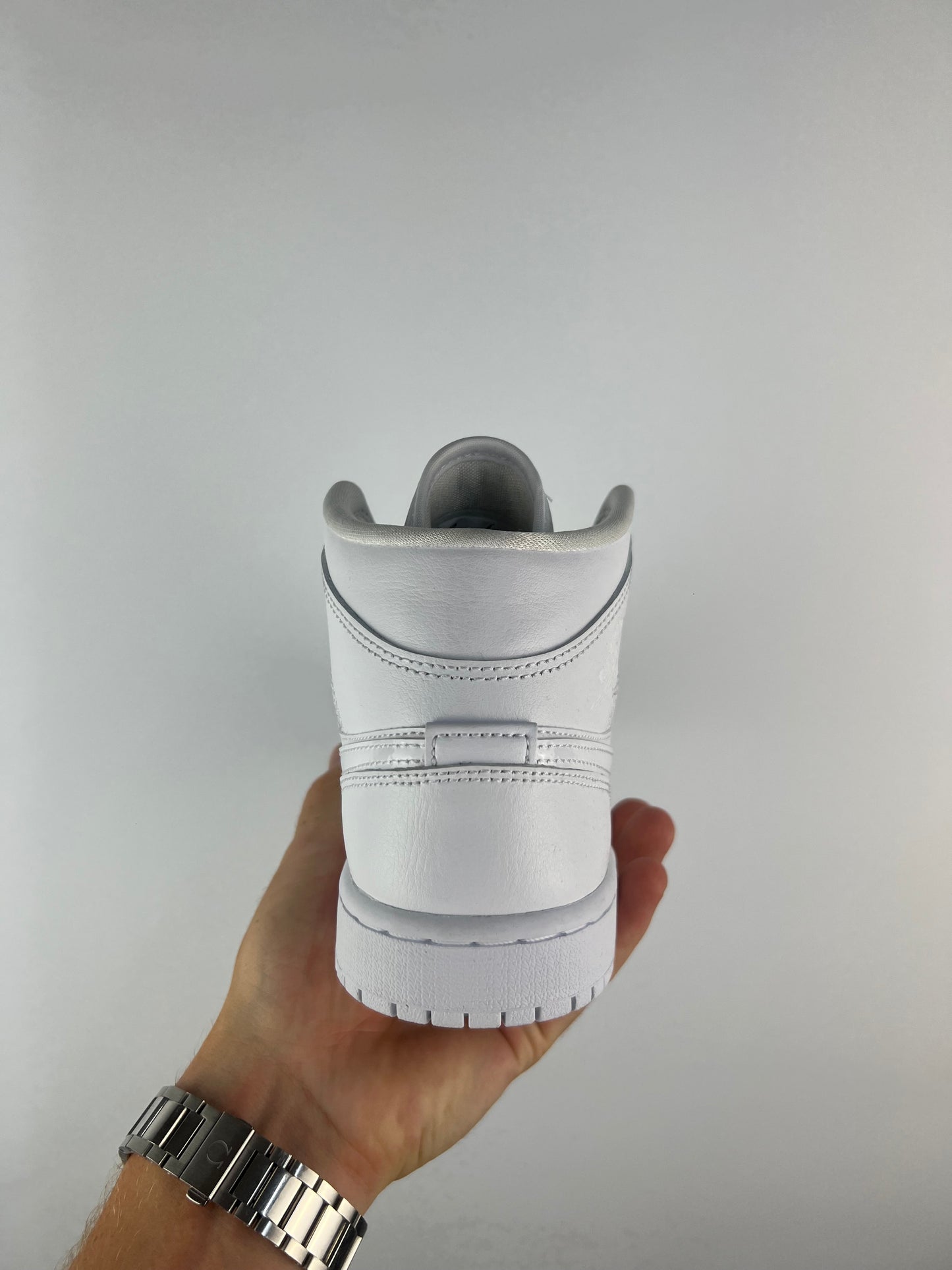 WMNS Air Jordan 1 Mid Triple White