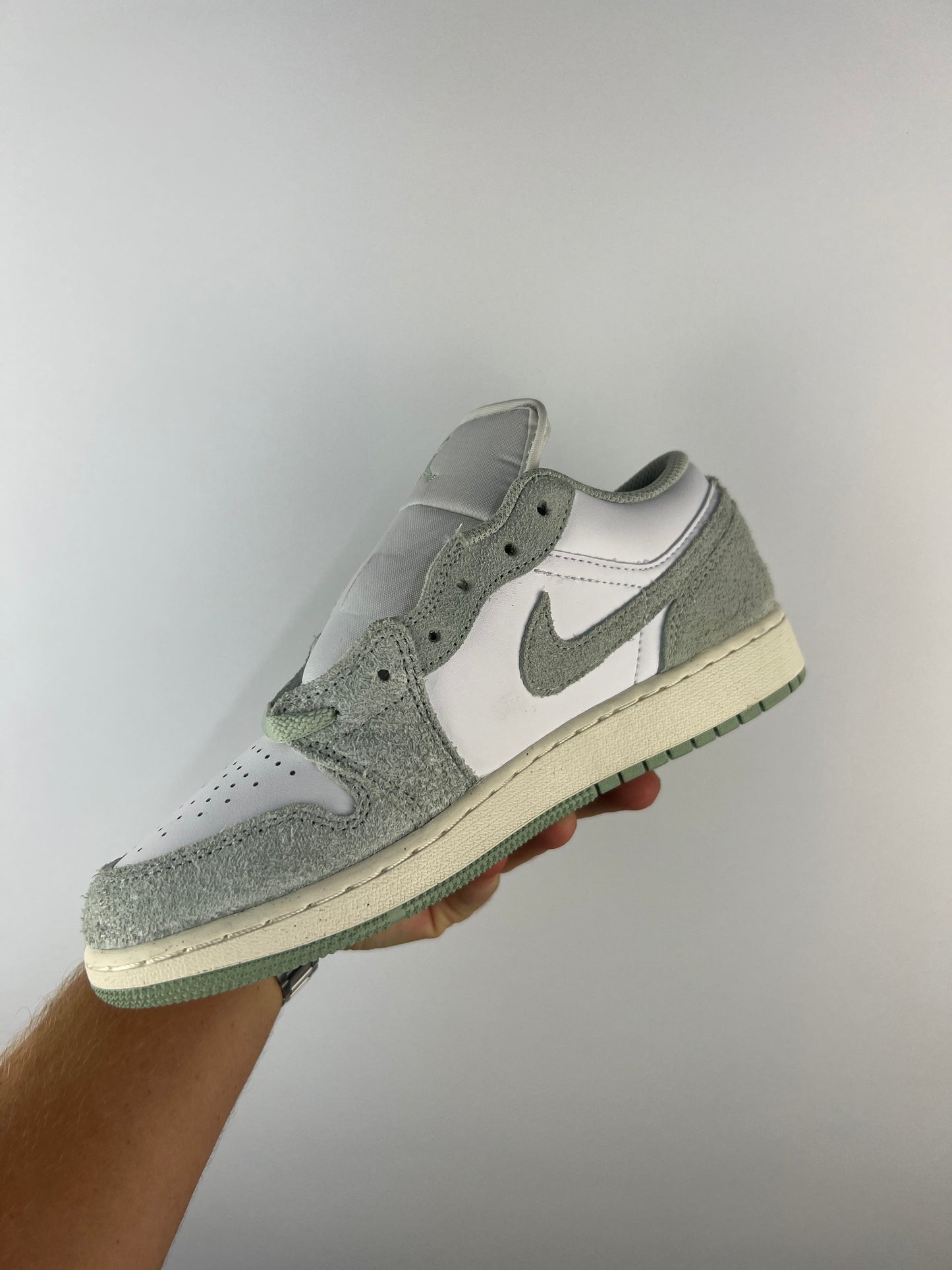Nike Air Jordan 1 Low SE Seafoam UK 5 (GS)
