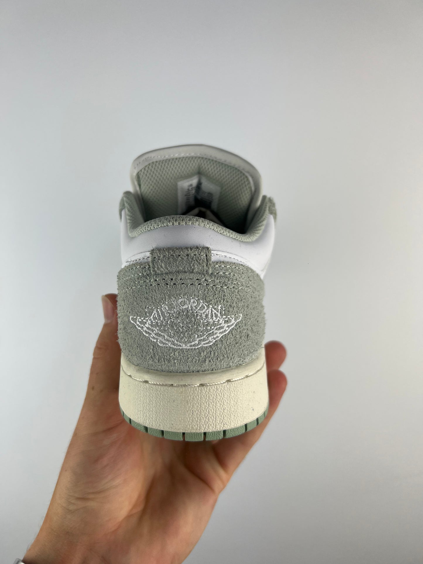 Nike Air Jordan 1 Low SE Seafoam UK 5 (GS)