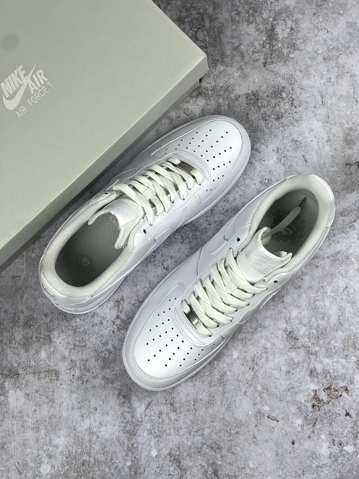Multiple Sizes - Nike Air Force 1 '07 Low Triple White | 24HR SHIP | SAME DAY