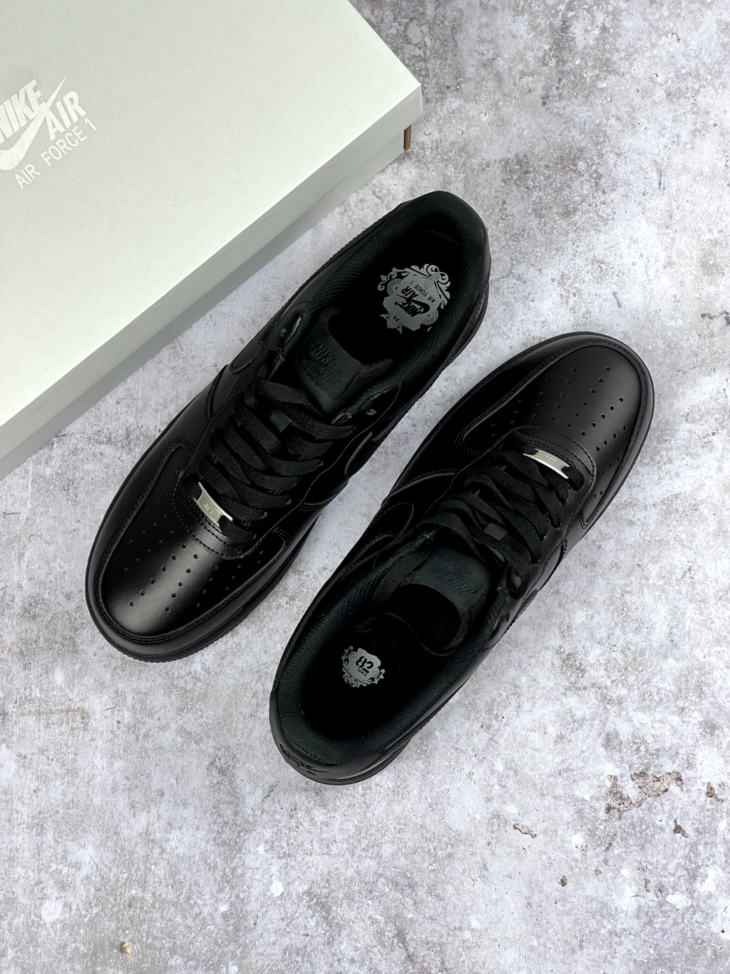 Multiple Sizes - Nike Air Force 1 '07 Low Triple Black | 24HR SHIP | SAME DAY