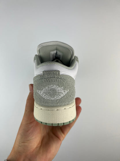 Nike Air Jordan 1 Low SE Seafoam UK 5 (GS)