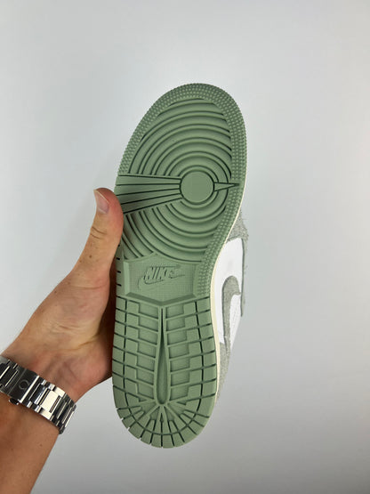 Nike Air Jordan 1 Low SE Seafoam UK 5 (GS)